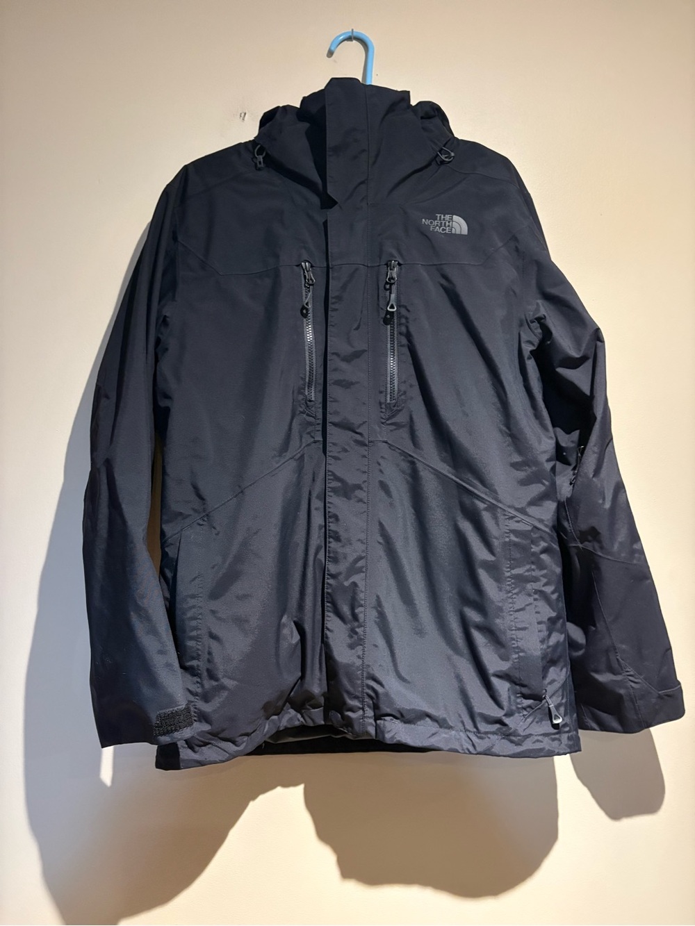 The North Face Clement Triclimate Jacket Men's Medium Black Puffer Rain 3 in 1